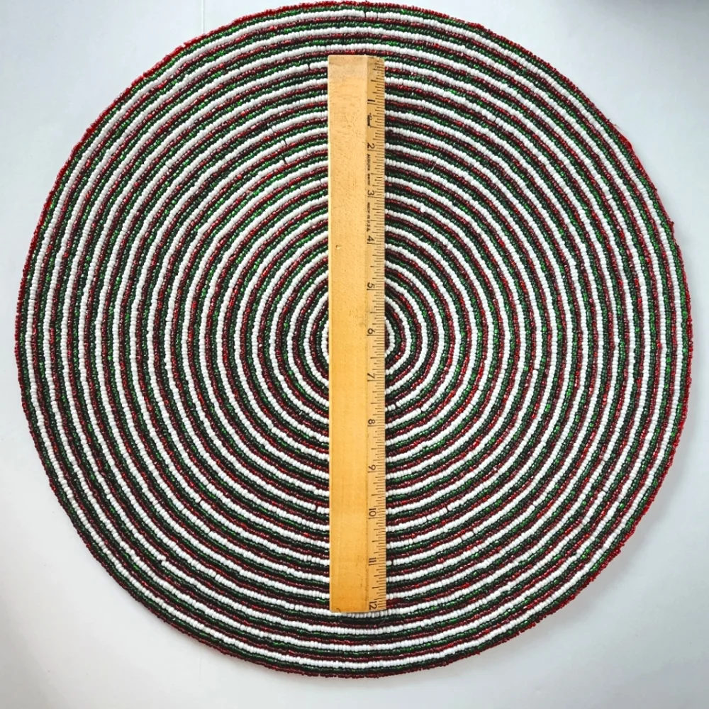 Beaded Placemat and 6 Coasters